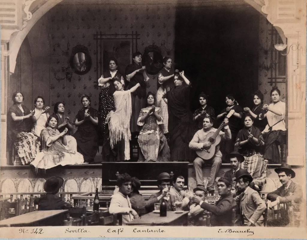 Cafés cantantes en Sevilla: historia, locales y papel en el desarrollo del flamenco