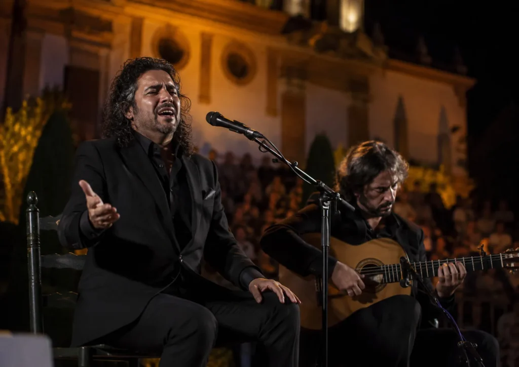 Festival de Cante Jondo Antonio Mairena 2026: programación, entradas y cómo llegar desde Sevilla